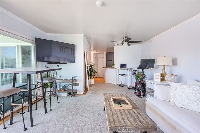 650 The Village 303, Redondo Beach, CA 90277