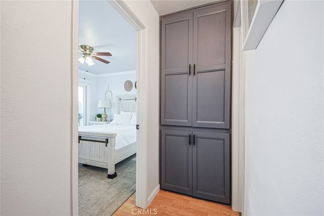 650 The Village 303, Redondo Beach, CA 90277