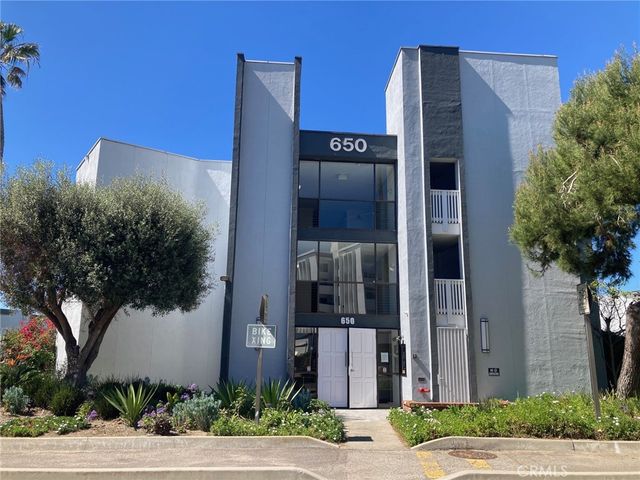 650 The Village 303, Redondo Beach, CA 90277