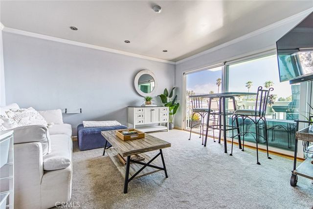 650 The Village 303, Redondo Beach, CA 90277