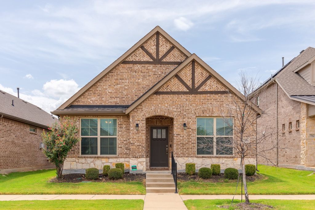7308 Elm Grove Lane, Little Elm, TX 76227