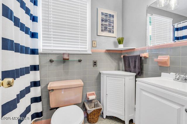 1104 Dunlewy Street, Asbury Park, NJ 07712