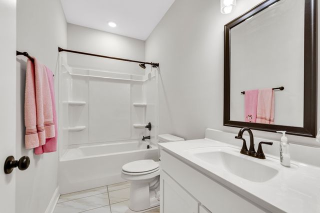 3012 Daphne Dr, Clarksville, TN 37040