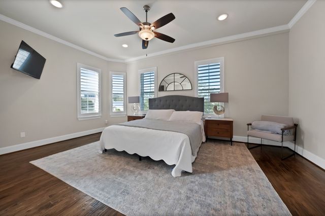 406 Mills Street, Fort Worth, TX 76102