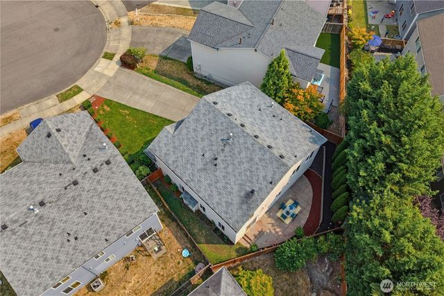 18411 SE 242nd Ct, Covington, WA 98042