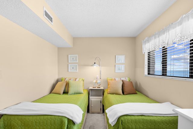 4619 S Ocean Blvd Unit 807, North Myrtle Beach, SC 29582