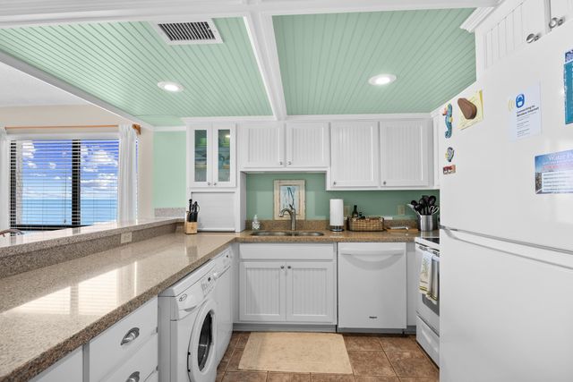 4619 S Ocean Blvd Unit 807, North Myrtle Beach, SC 29582