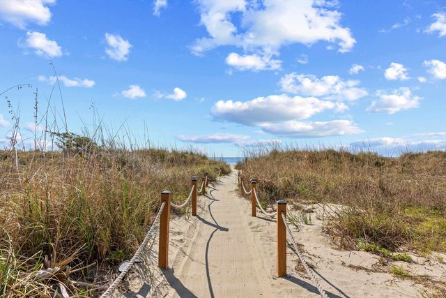 4619 S Ocean Blvd Unit 807, North Myrtle Beach, SC 29582