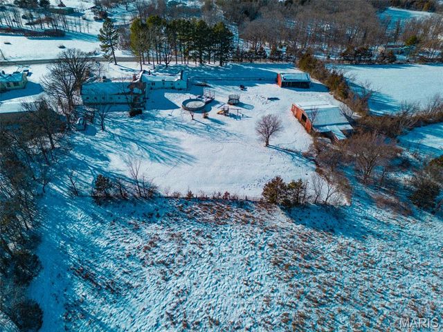 12530 Peter Moore Lane, De Soto, MO 63020