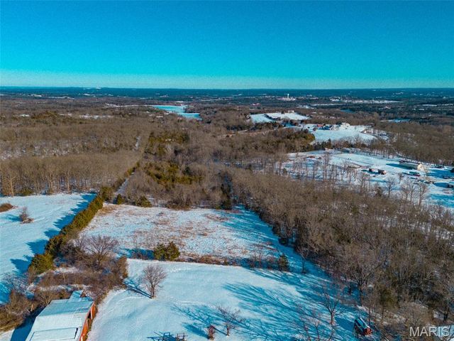 12530 Peter Moore Lane, De Soto, MO 63020