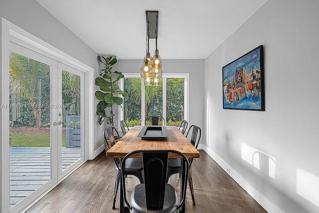 5850 SW 47 ST -, Miami, FL 33155