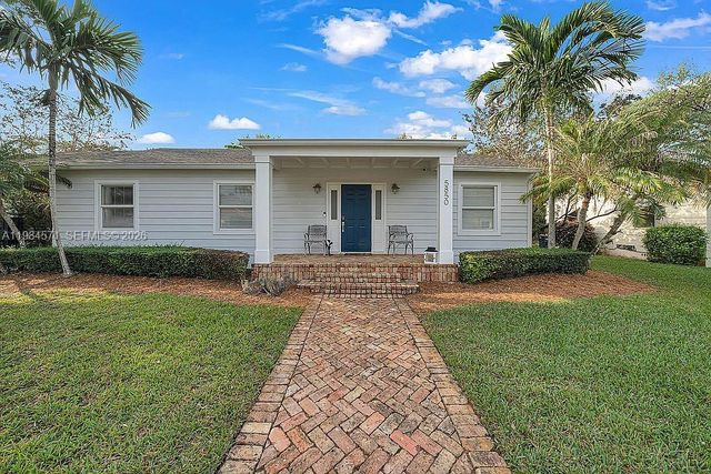 5850 SW 47 ST -, Miami, FL 33155
