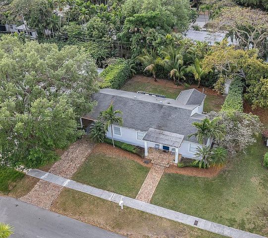 5850 SW 47 ST -, Miami, FL 33155