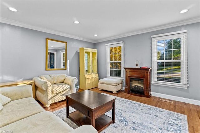 105 Peach Orchard Drive, Greensboro, NC 27455