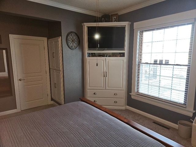 1808 8th Avenue, Belle Plaine, IA 52208
