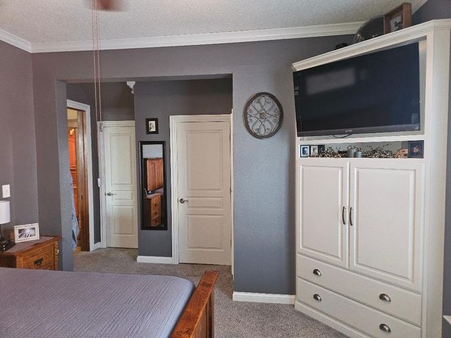 1808 8th Avenue, Belle Plaine, IA 52208