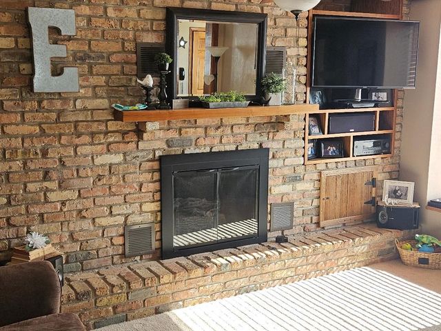 1808 8th Avenue, Belle Plaine, IA 52208