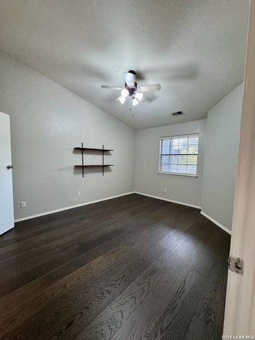 4803 Hamilton Wolfe Rd Apt 604, San Antonio, TX 78229