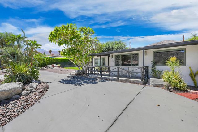 54677 Avenida Diaz, La Quinta, CA 92253