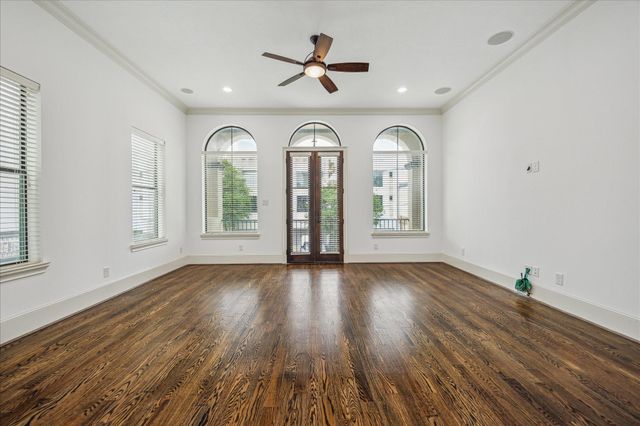 5411 Gibson Street, Houston, TX 77007