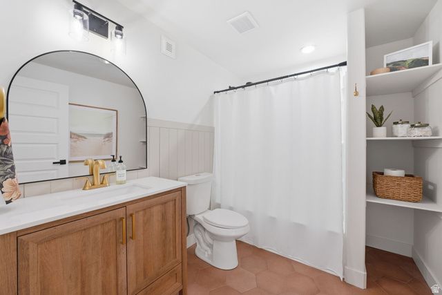 7184 N CRYSTAL BROOK DR, Eagle Mountain, UT 84005