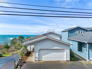 201 Ne WILLIAMS Ave, Depoe Bay, OR 97341