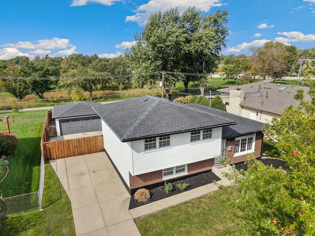 16740 Oleander Avenue, Tinley Park, IL 60477 — photo 2