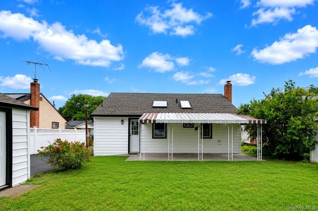 116 E Booker Avenue, Wyandanch, NY 11798