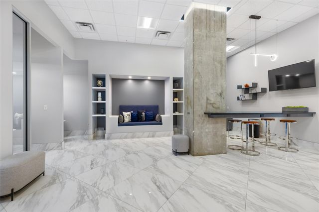 5925 Almeda Road 11501, Houston, TX 77004