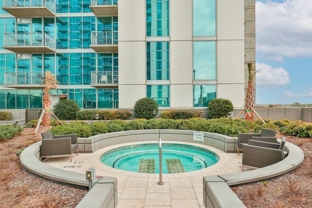 5925 Almeda Road 11501, Houston, TX 77004