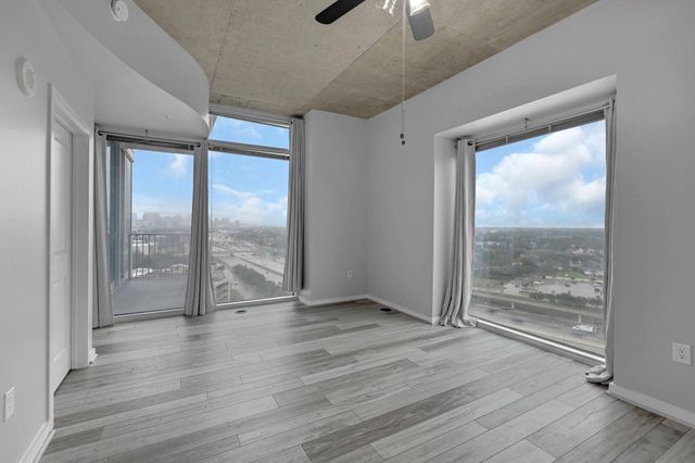 5925 Almeda Road 11501, Houston, TX 77004