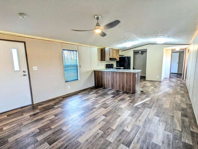 399 S Railroad Avenue, Ridgeville, SC 29472