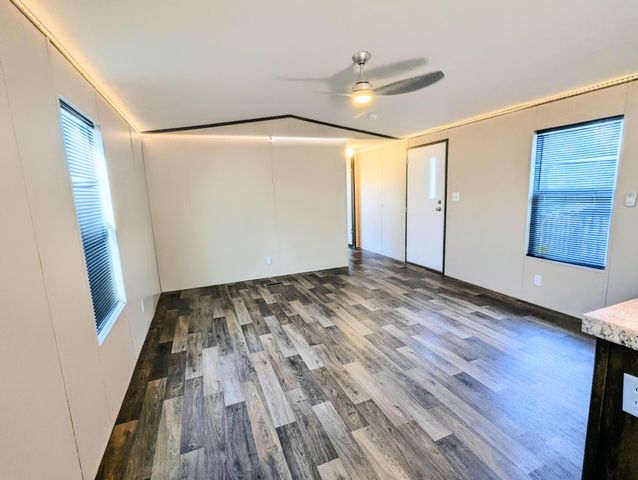 399 S Railroad Avenue, Ridgeville, SC 29472