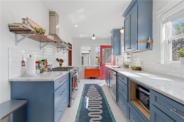 121 Lawn Avenue, Kansas City, MO 64123