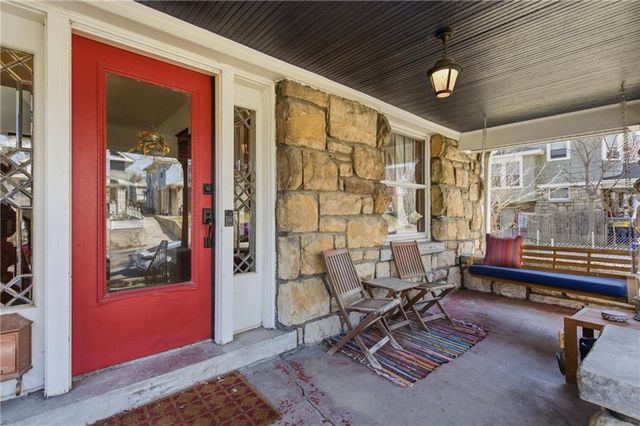 121 Lawn Avenue, Kansas City, MO 64123