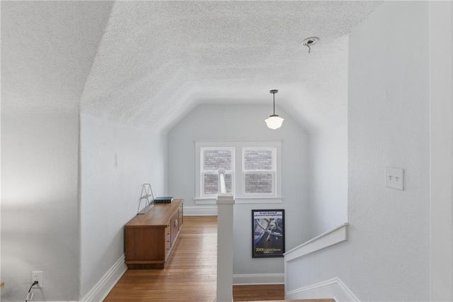 121 Lawn Avenue, Kansas City, MO 64123