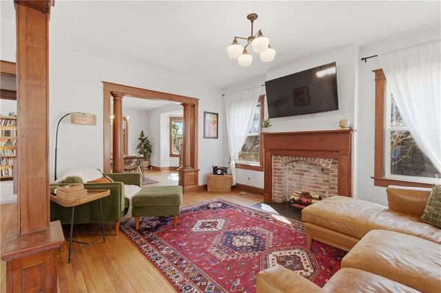 121 Lawn Avenue, Kansas City, MO 64123