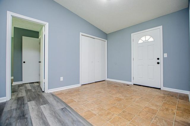 60 Knob Avenue, Carrollton, GA 30116