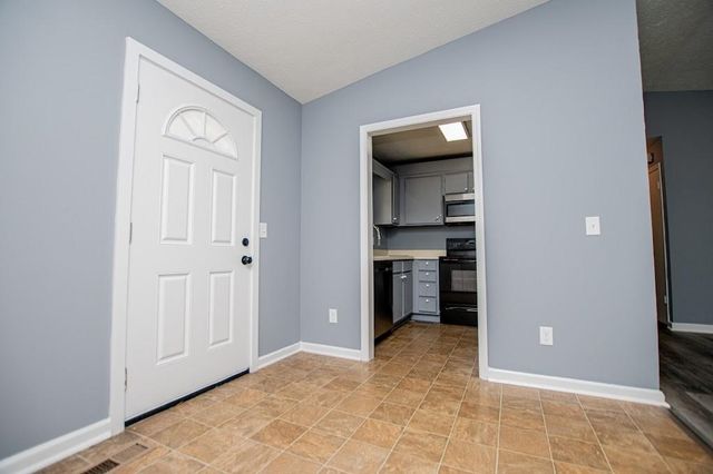 60 Knob Avenue, Carrollton, GA 30116