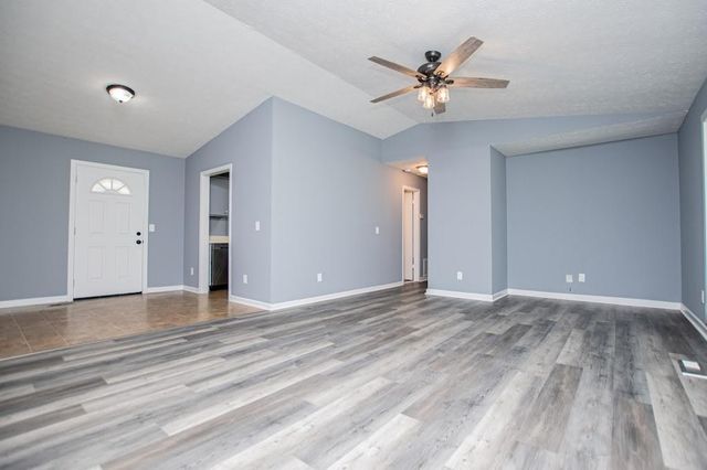 60 Knob Avenue, Carrollton, GA 30116