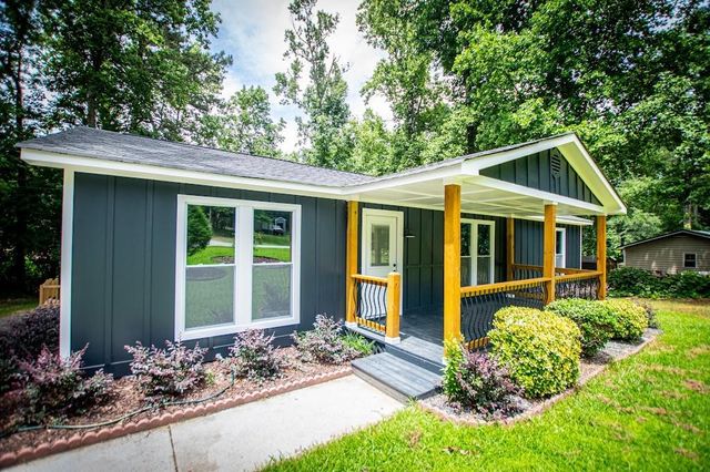 60 Knob Avenue, Carrollton, GA 30116