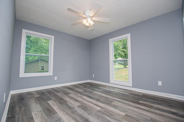 60 Knob Avenue, Carrollton, GA 30116