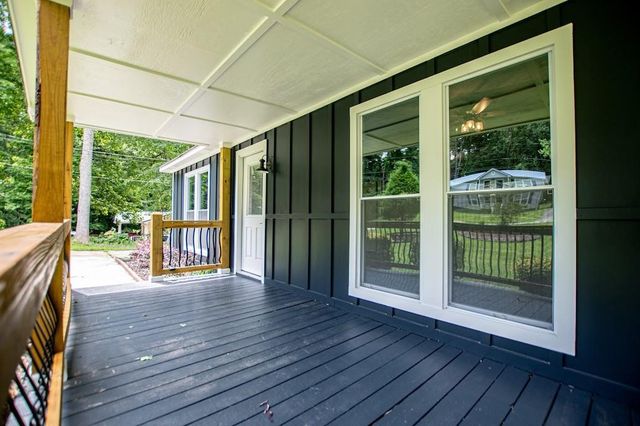 60 Knob Avenue, Carrollton, GA 30116