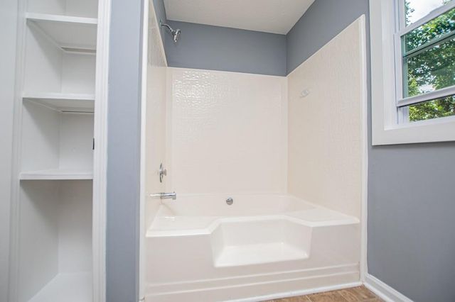 60 Knob Avenue, Carrollton, GA 30116