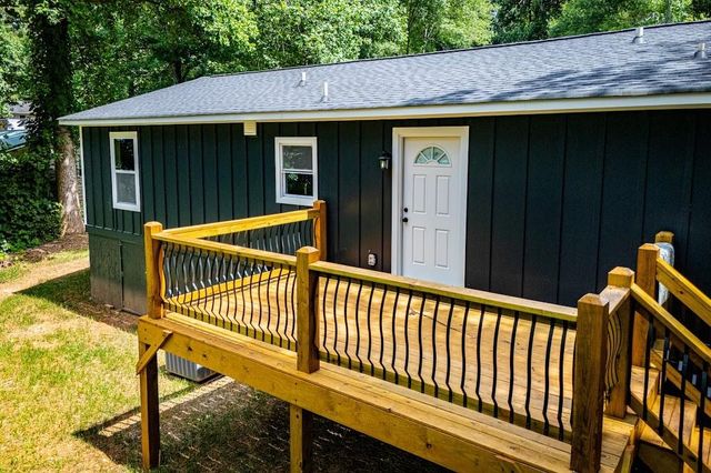 60 Knob Avenue, Carrollton, GA 30116