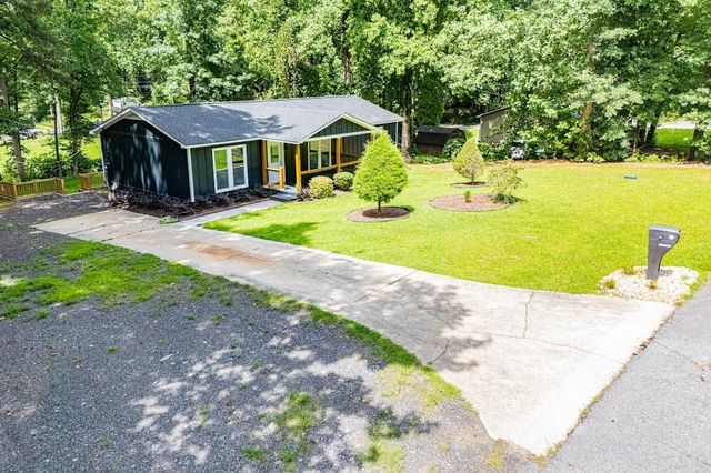 60 Knob Avenue, Carrollton, GA 30116