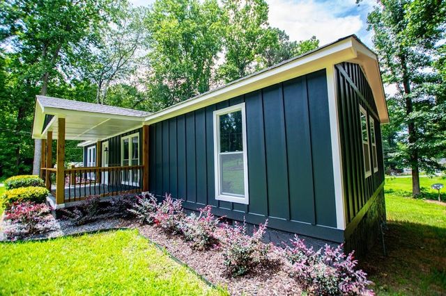 60 Knob Avenue, Carrollton, GA 30116