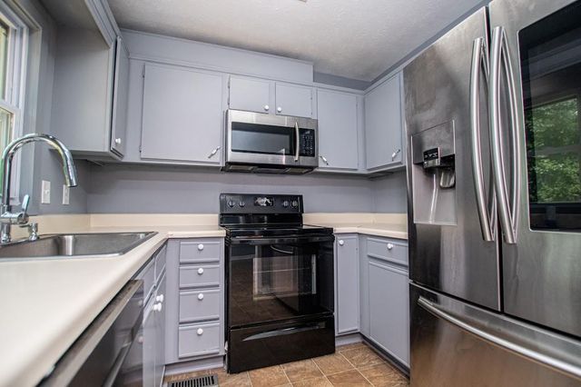 60 Knob Avenue, Carrollton, GA 30116