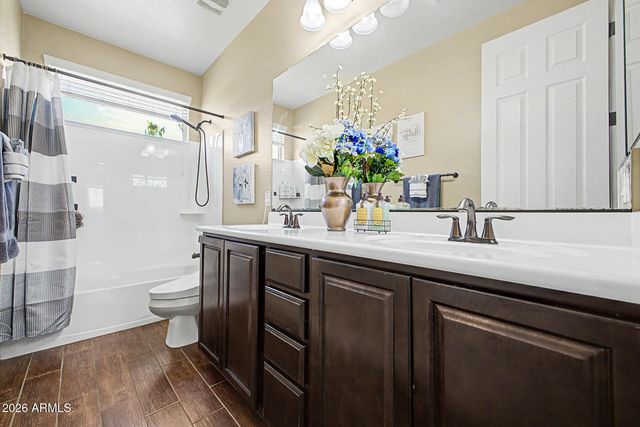 1180 E IBIS Street, Gilbert, AZ 85297
