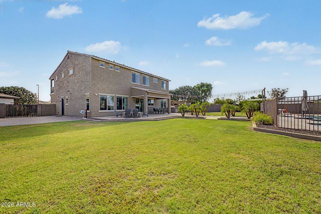 1180 E IBIS Street, Gilbert, AZ 85297